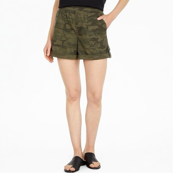 Sanctuary Women's Size 28 Camo Snap Side Shorts Anthropologie - Picture 1 of 9